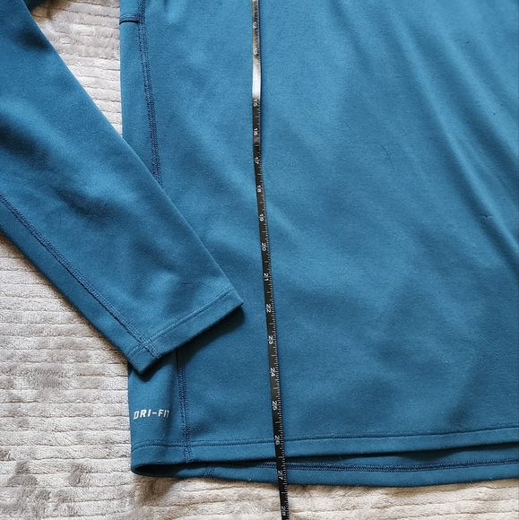 💙Men's SM Nike Quarter Zip - Picture 2 of 8
